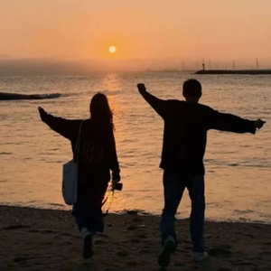 操死亚洲小女人
